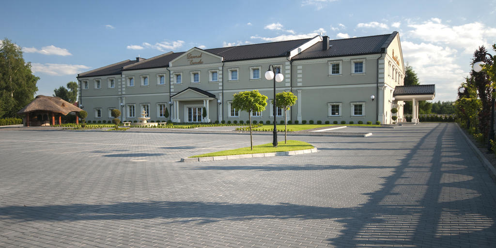 Dworek Eureka Czechowice-Dziedzice Exteriör bild